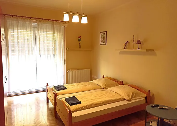 Opera Home Apartment