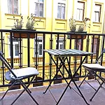Opera Home Apartment