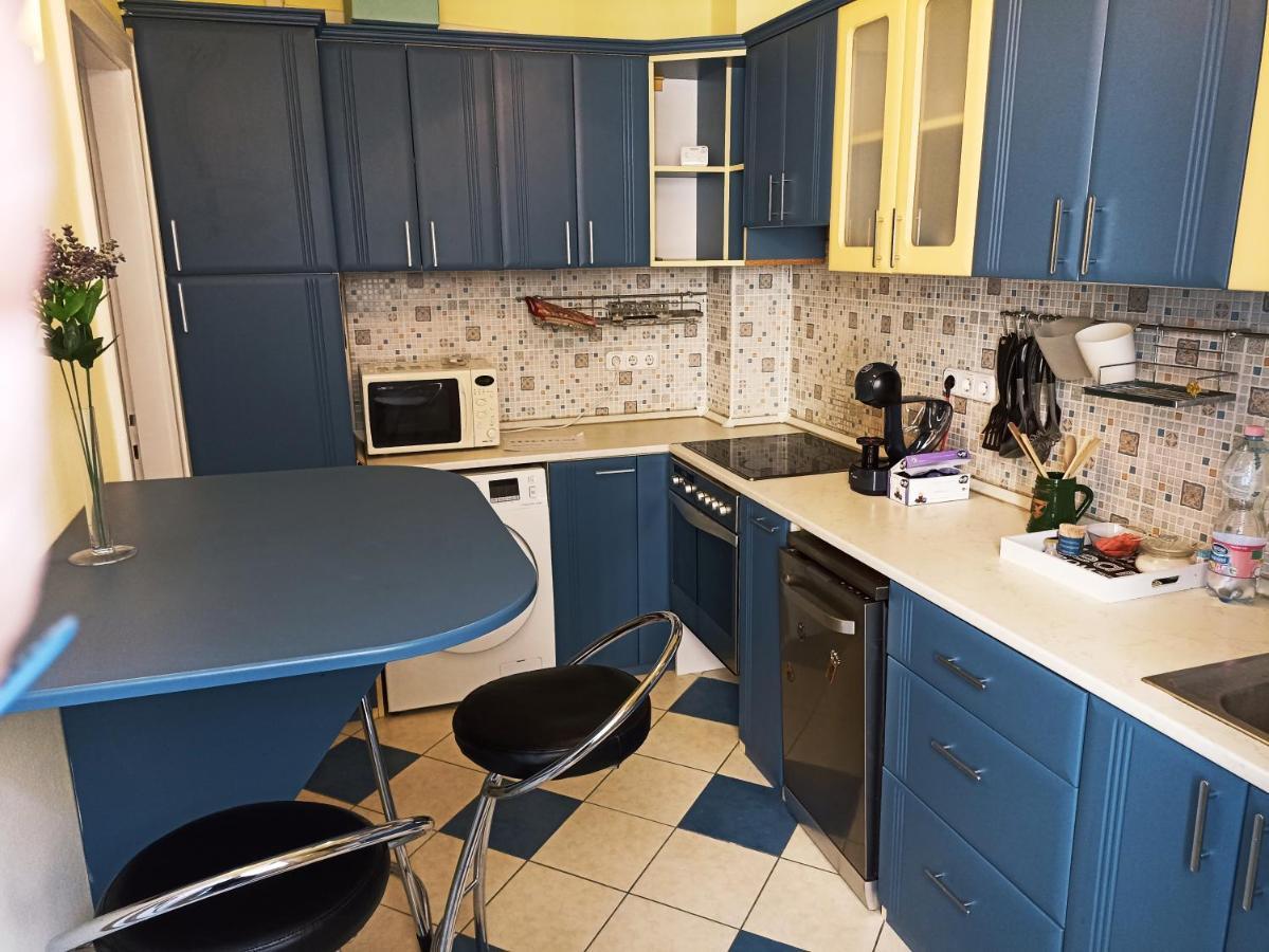 Opera Apartman *
